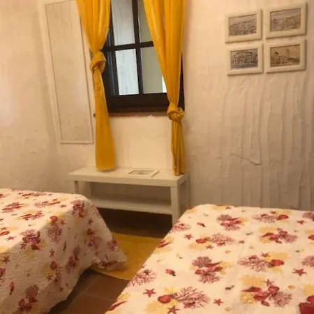 Giovanna * Fort Village